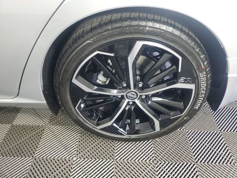 New 2025 Nissan Altima 2.5 SR w/ SR Premium Package image 31