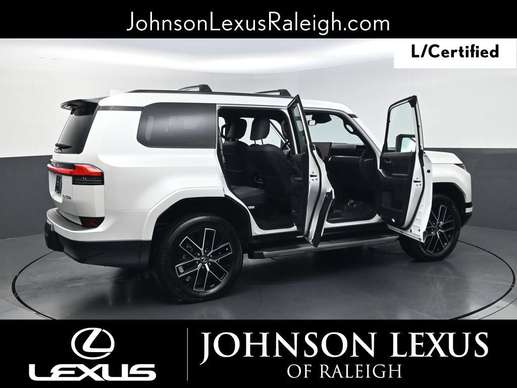 Certified 2024 Lexus GX 550 w/ Accessory Package (Z1) AWD/4WD image 31