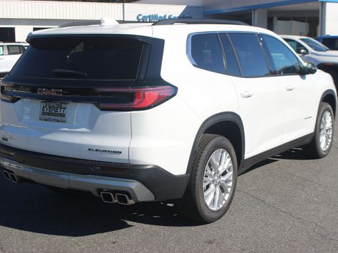New 2025 GMC Acadia Elevation w/ Elevation Premium Package image 9