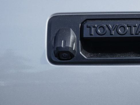 Used 2019 Toyota Tundra SR5 w/ TRD Off Road Package image 47