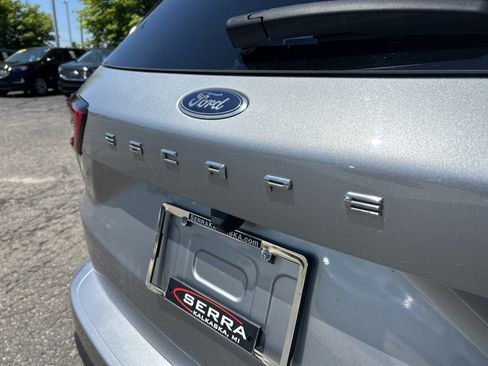 Used 2023 Ford Escape ST-Line w/ Tech Pack #1 AWD/4WD image 24