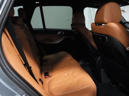 Used 2025 BMW X5 xDrive40i image 8
