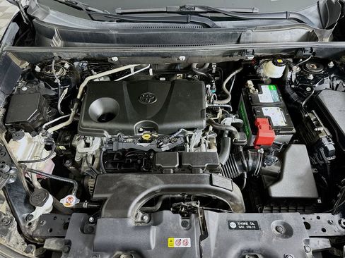 Used 2019 Toyota RAV4 XLE image 30