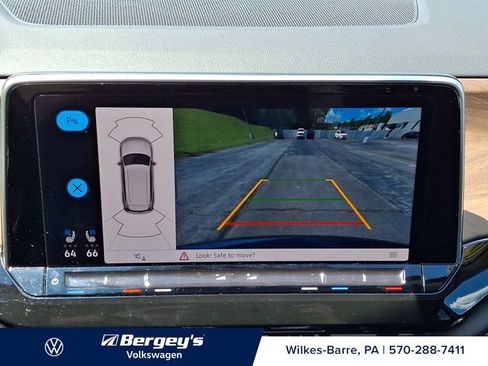 Used 2025 Volkswagen Atlas SE AWD/4WD image 20