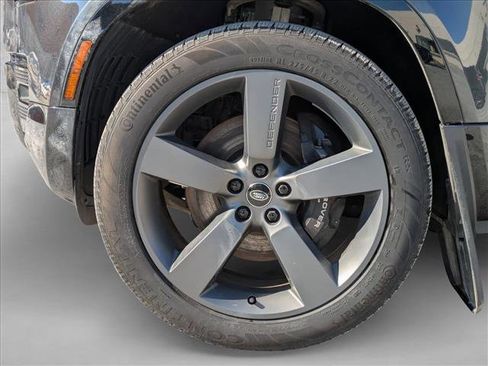 Used 2023 Land Rover Defender 90 V8 image 9