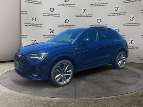 Used 2024 Audi Q3 2.0T Premium Plus w/ Premium Plus Package AWD/4WD image 1