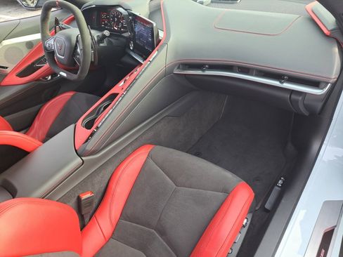 Used 2023 Chevrolet Corvette Z06 image 15