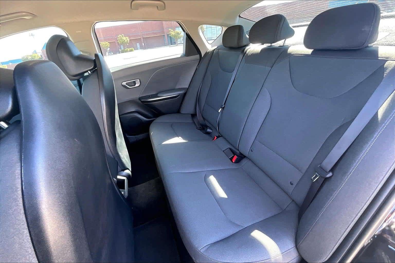 Certified 2025 Kia K4 FWD image 26