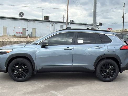 New 2026 Toyota Corolla Cross XSE image 8