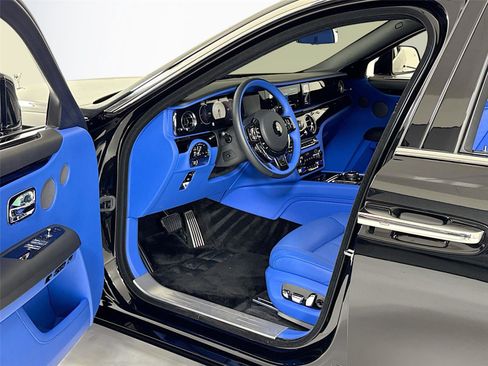 Used 2025 Rolls-Royce Ghost Starlight Headliner * One Owne image 13