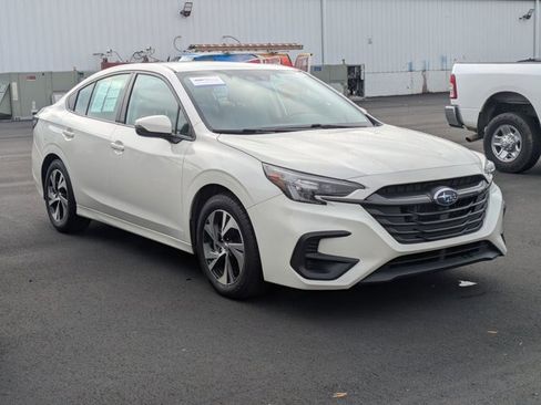 Used 2023 Subaru Legacy Premium image 1