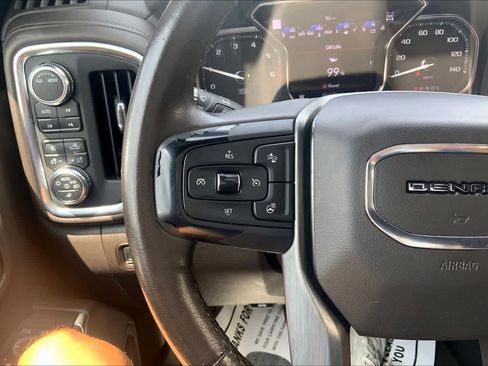 Used 2022 GMC Sierra 1500 Denali w/ Denali Reserve Package AWD/4WD image 24