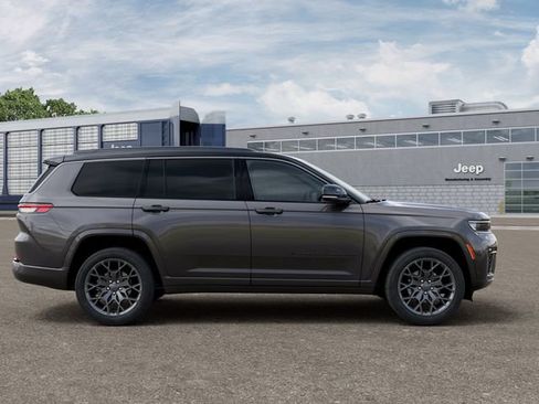 New 2026 Jeep Grand Cherokee L Summit AWD/4WD image 21