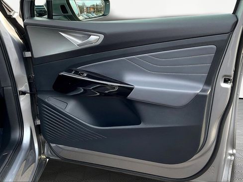 Used 2023 Volkswagen ID.4 Pro S image 29