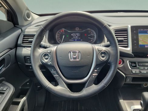 Certified 2019 Honda Ridgeline RTL-T image 13