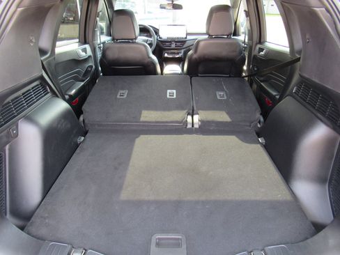 Used 2023 Ford Escape ST-Line w/ Tech Pack #1 image 33