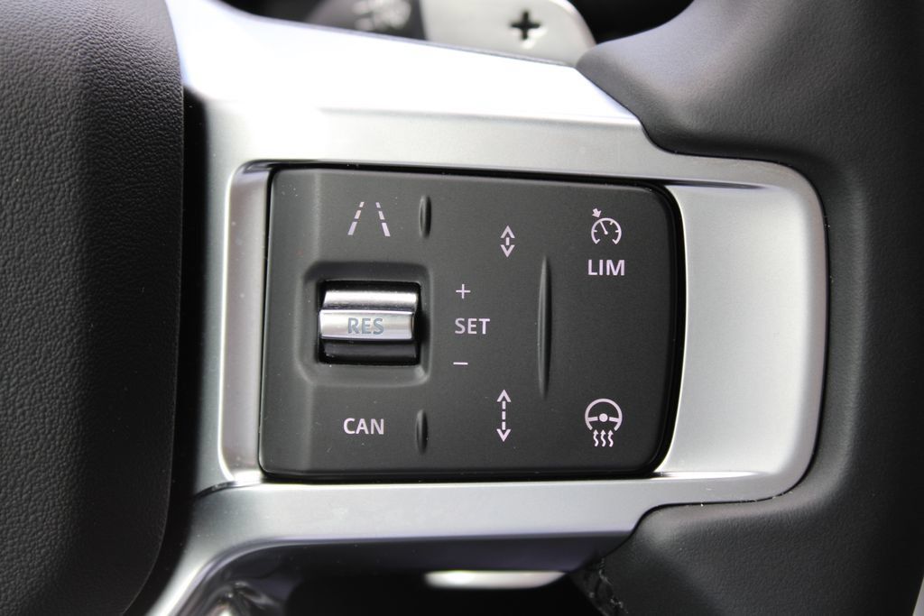 Certified 2025 Land Rover Discovery S AWD/4WD image 14