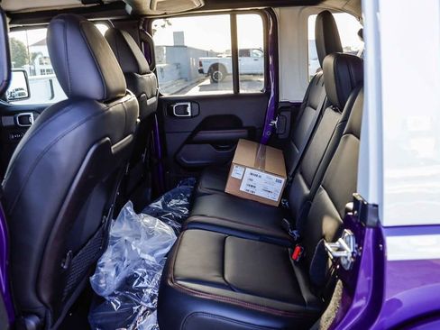 New 2026 Jeep Wrangler Unlimited Rubicon image 22