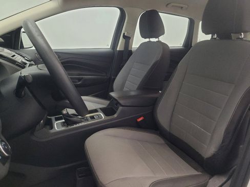 Used 2017 Ford Escape S FWD image 17