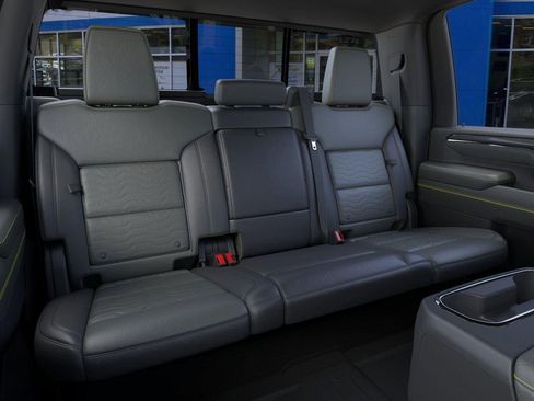 New 2026 Chevrolet Silverado 2500 ZR2 image 17