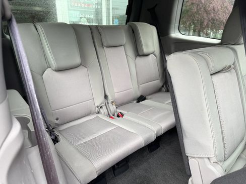 Used 2013 Honda Pilot EX image 32