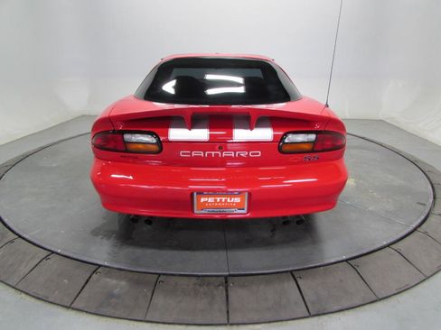 Used 2002 Chevrolet Camaro Z28 w/ SS Performance/Appearance Pkg image 6