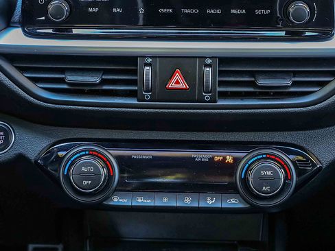 Certified 2023 Kia Forte GT-Line w/ GT-Line Premium Package image 13