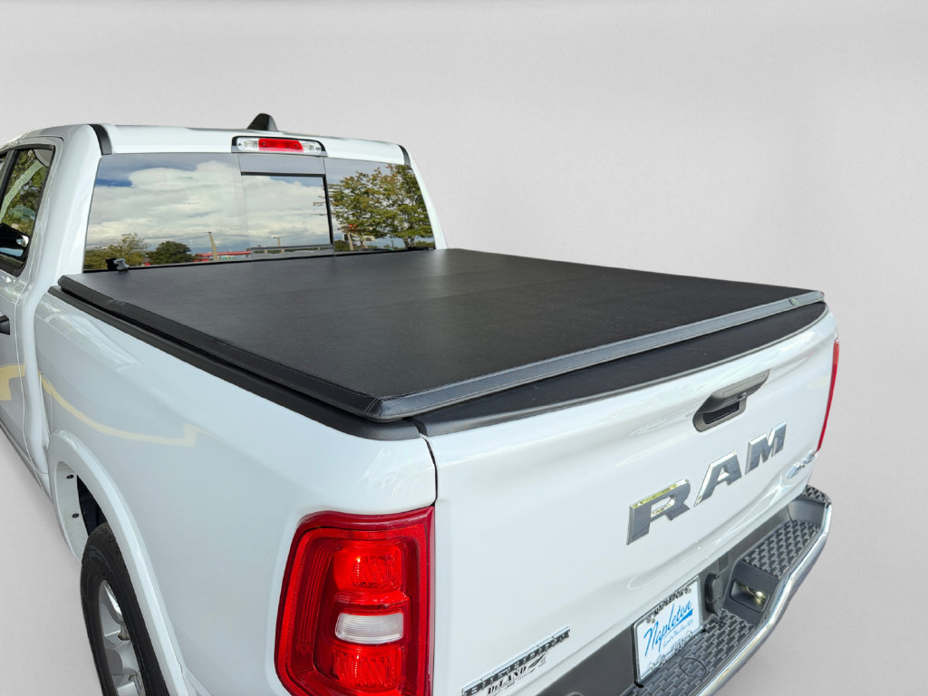 Used 2025 RAM 1500 Big Horn AWD/4WD image 27