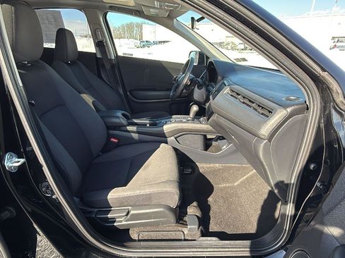 Used 2022 Honda HR-V EX image 18