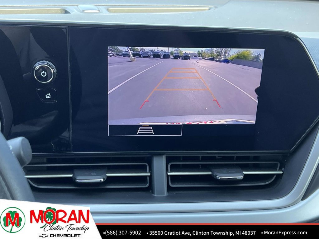 Used 2025 Chevrolet Trax LS w/ LS Convenience Package FWD image 24
