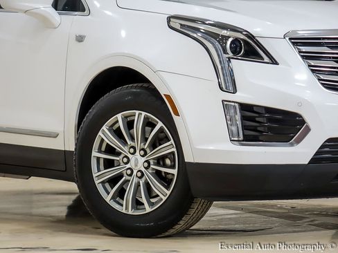 Used 2019 Cadillac XT5 Luxury FWD image 3