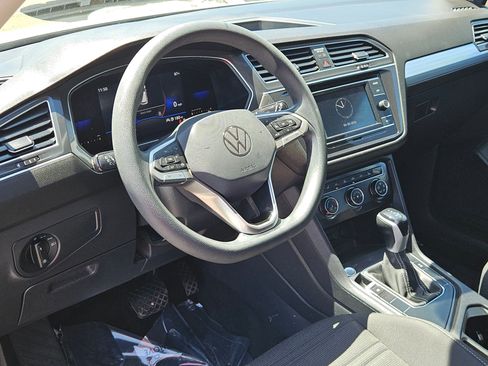 Used 2022 Volkswagen Tiguan S FWD image 13