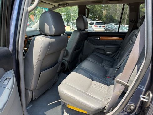 Used 2004 Lexus GX 470 AWD/4WD image 26