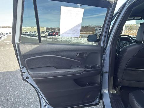 Used 2023 Honda Passport EX-L image 22