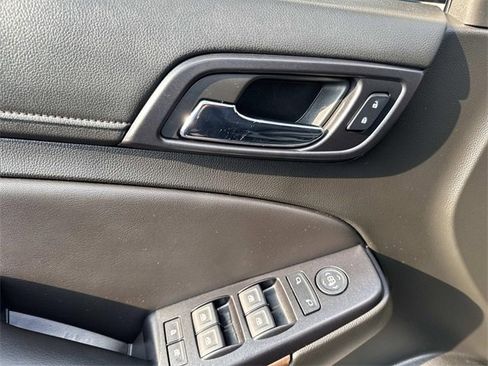Used 2018 Chevrolet Tahoe LS image 25