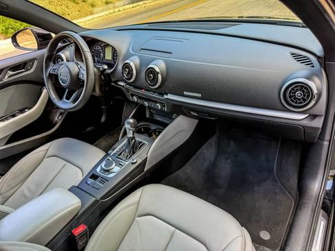 Used 2018 Audi A3 e-tron Premium FWD image 10