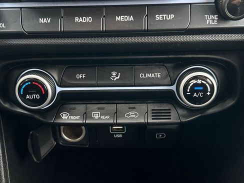 Used 2022 Hyundai Veloster N image 29