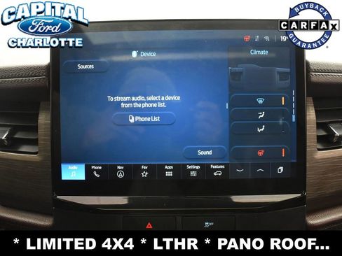 Used 2022 Ford Expedition Max Limited image 11