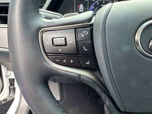 Certified 2025 Lexus ES 350 w/ Premium Package FWD image 30
