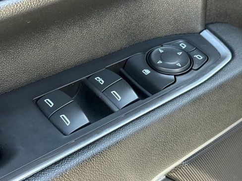 Used 2024 Chevrolet Silverado 2500 LT AWD/4WD image 20
