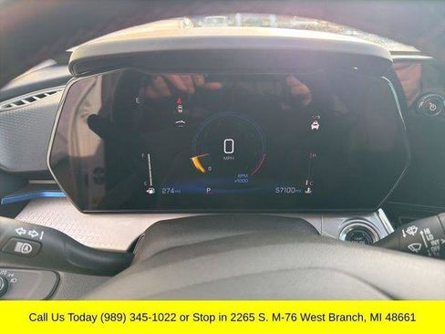 Used 2024 Chevrolet Trax LT w/ Driver Confidence Package FWD image 16