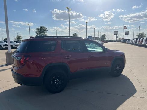 Used 2023 GMC Acadia AT4 w/ Technology Package AWD/4WD image 5