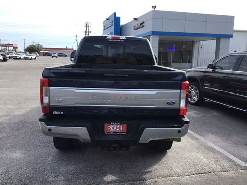Used 2019 Ford F250 King Ranch image 5