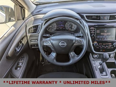 Used 2023 Nissan Murano S image 17