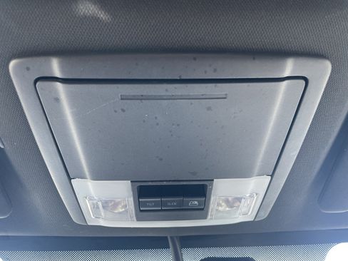 Used 2014 Ford F150 Platinum AWD/4WD image 27