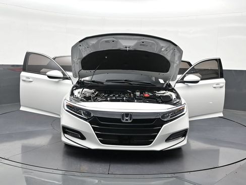Used 2020 Honda Accord EX image 40