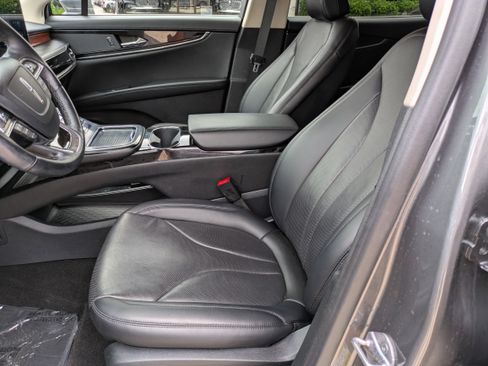 Used 2022 Lincoln Nautilus Reserve w/ Cargo Utility Package image 16