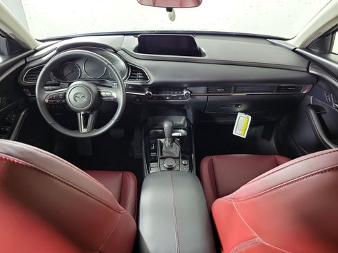 Certified 2025 MAZDA CX-30 AWD 2.5 S w/ Preferred Package image 13