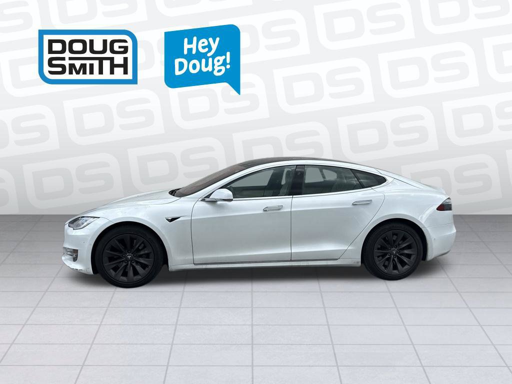 Used 2020 Tesla Model S Long Range AWD/4WD image 2