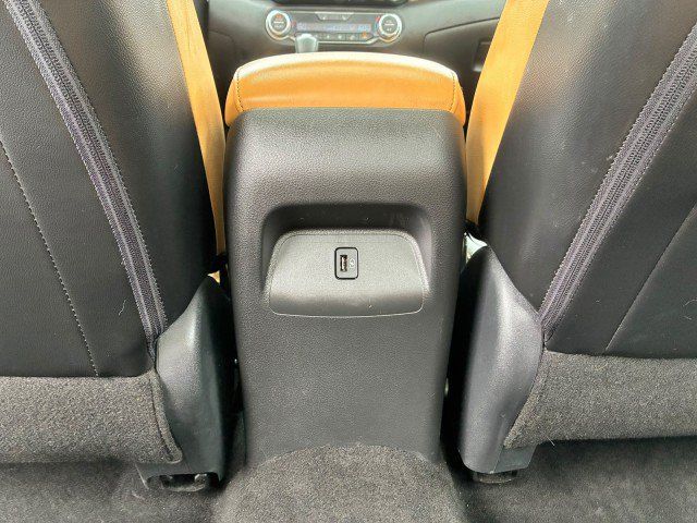 Used 2021 Nissan Sentra SV w/ SV Premium Package FWD image 13